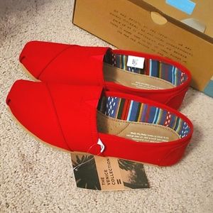Red Toms
